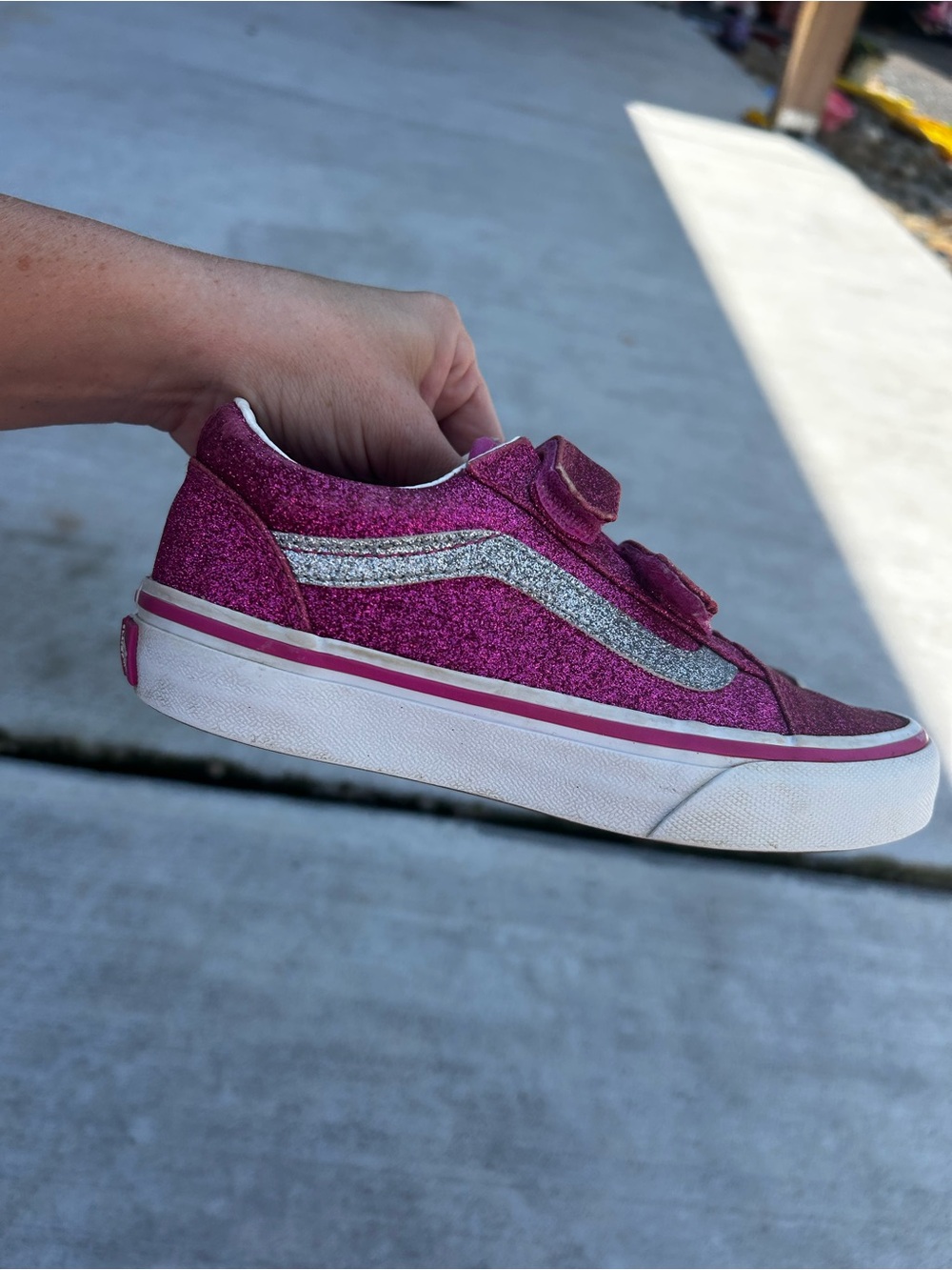 Vans Kids Pink Glitter Low-Top Sneakers with Silver Stripe